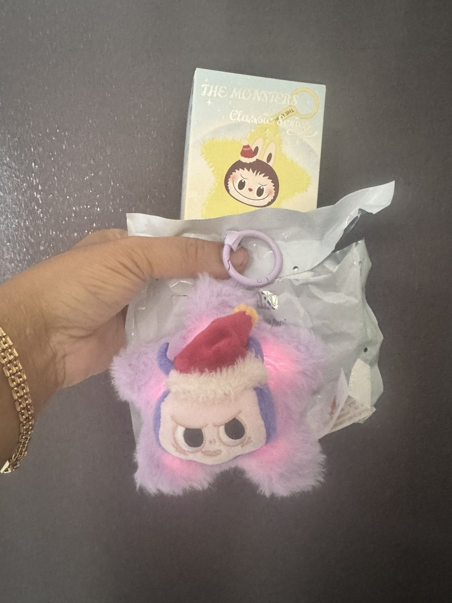 THE MONSTERS CLASSIC SERIES SPARKLY PLUSH BLIND BOX