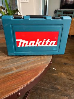 Makita HR2641 1-inch SDS-Plus AVT rotary hammer with case