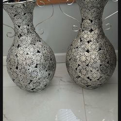 Beautiful Silver Vases, Decor