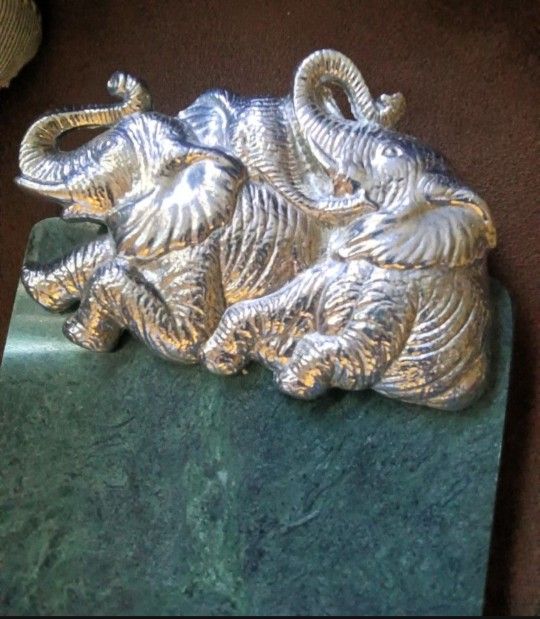 Vintage Arthur Court Pewter Elephant Topped Marble Cheese/ Charcuterie Board.