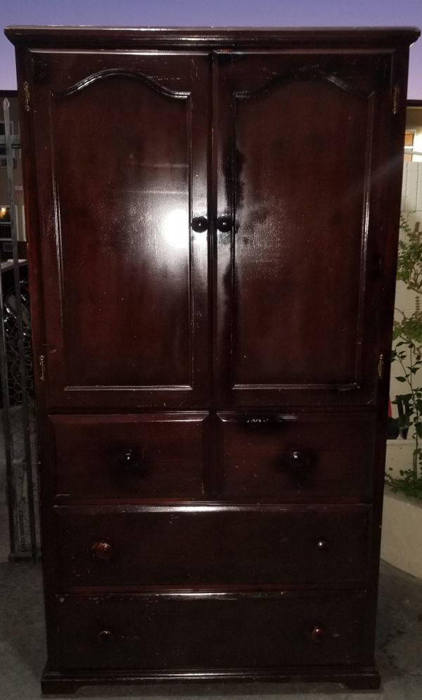 Solid Wood Closet For In Compton Ca Offerup