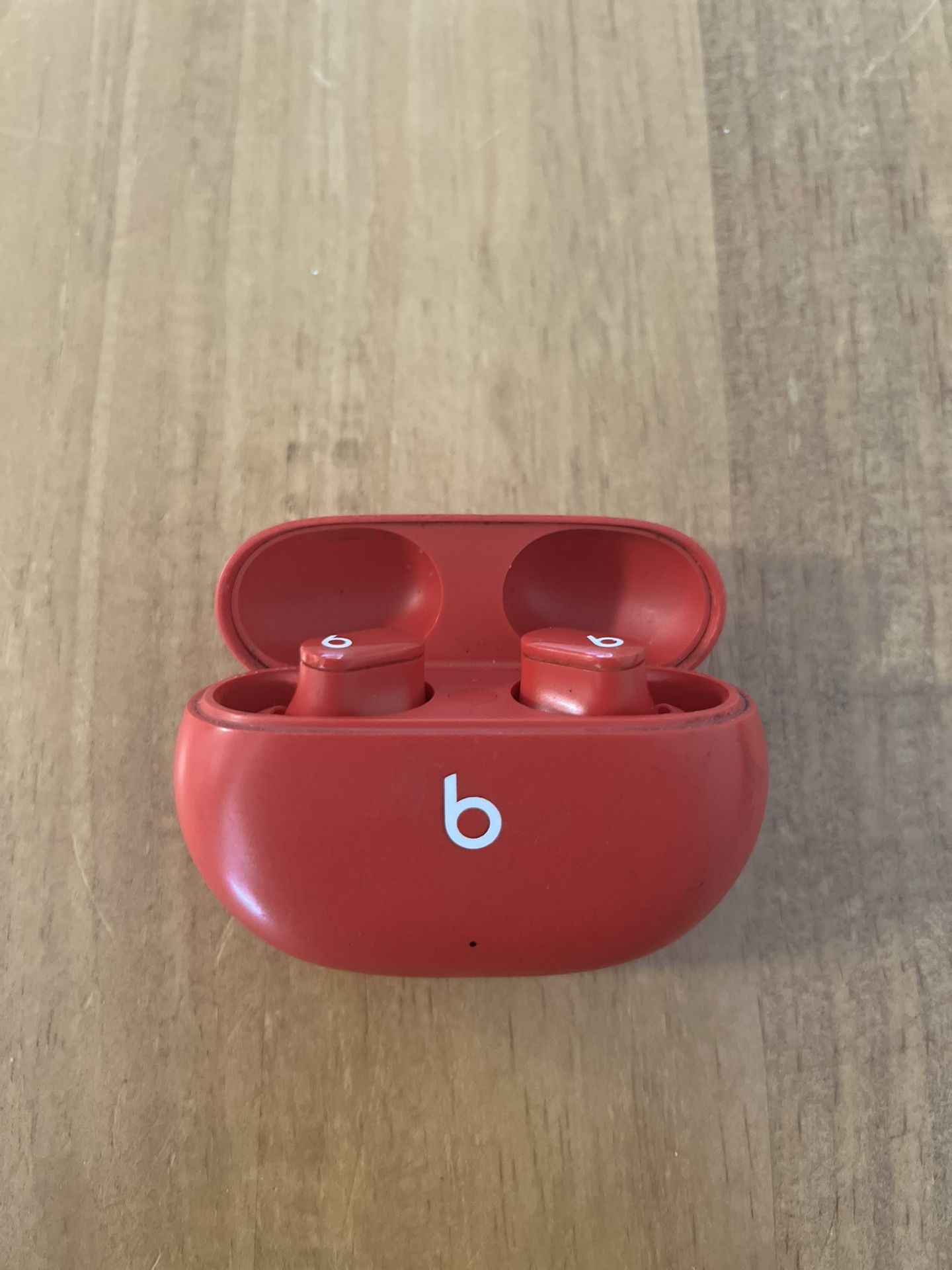 Beats Studio Buds