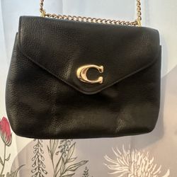 Coach Tammie Leather purse - Great Condition 