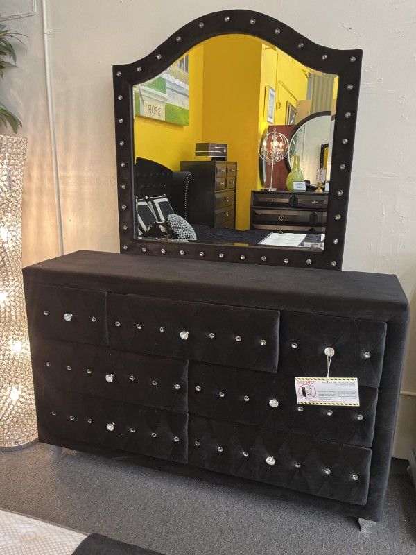 Black Velvet Dresser and Mirror FREE FINANCING AVAILABLENO CREDIT CHECK