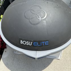 BOSU ELITE BALANCE TRAINER, THE WECK METHOD. THIS UNIT IS IN GOOD CONDITION. $150.00 OR BEST OFFER. 