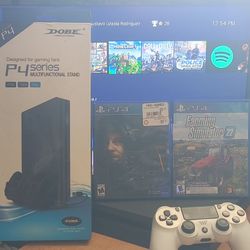 Sony Playstation 4 Slim
