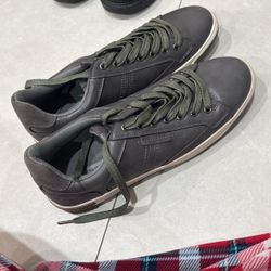 Men’s size 10.5