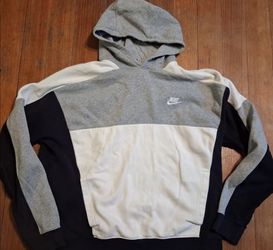 Womens Size Large Nike Hoodie Grey white pockets