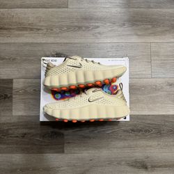 Nike Mind 002 Light Khaki Size 11