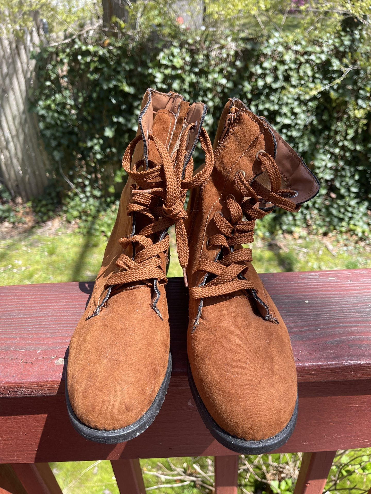 Women’s Combat Boot