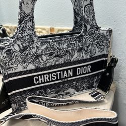 Sling bag