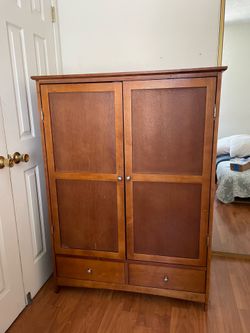 Storage cabinet / tv cabinet