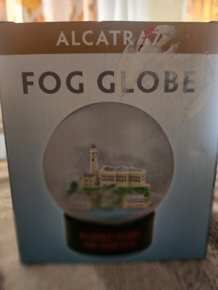 Fog Globe Alcatraz (San Francisco)