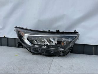 TOYOTA RAV4 RAV-4 -2019-2020-2021- Headlight headlamp right passenger side original used OEM