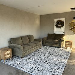 La Z Boy Sofa Set 