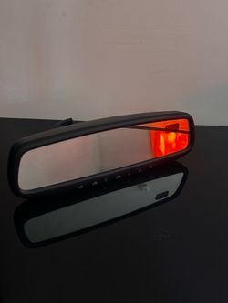 OEM Nissan Rearview Mirror – Auto-Dimming & HomeLink Garage Opener