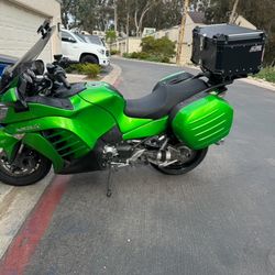 2015 Kawasaki Concours 14