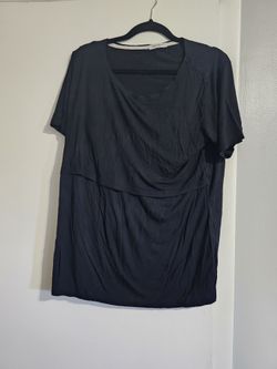 Maternity/breastfeeding Shirts