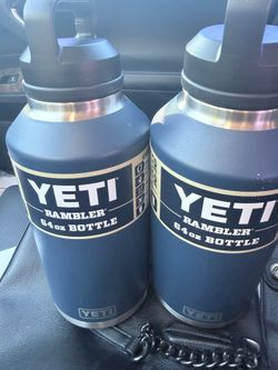 Yeti 64oz Navy NEW