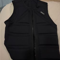 Aion Men’s Weighted Workout Vest