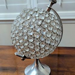 10" Crystal Globe