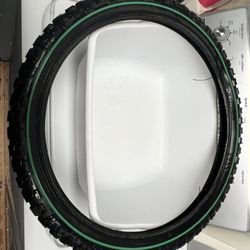 Vintage Duro BMX Tire (1)
