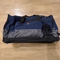Swiss Gear Large Duffle Luggage Travel  blue bag