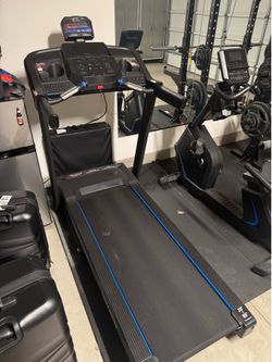Horizon T101 Treadmill