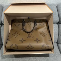 LOUIS VUITTON ONTHEGO GM in MONOGRAM CANVAS NEW & AUTHENTIC