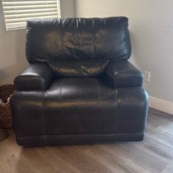 Leather Recliner 