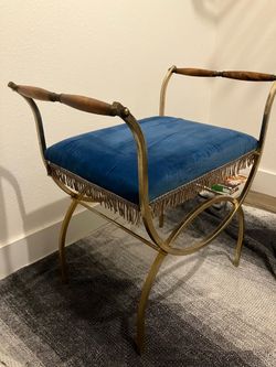 Vintage vanity chair