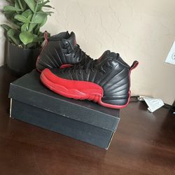 Jordan 12 flu game 2025