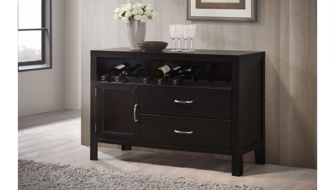 Counter Height Table & 6 Chairs
