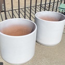 Large Outdoor Ceramic/Terracotta White Planter Pots