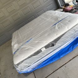 King Mattress And Boxsprings 