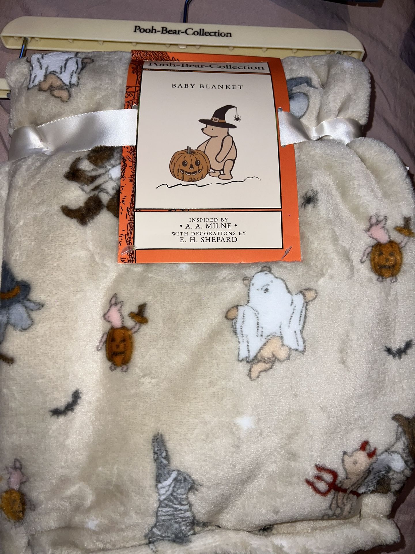 Winnie the Pooh Classic Blanket
