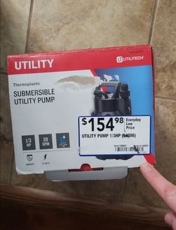 Utilitech 1/3-HP 115 -Volt 30-Gallon Thermoplastic Submersible utility pump