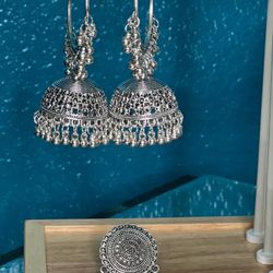 Very Nice Earrings And Ring $25