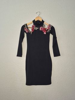 Sheln Womens Black Blouse Floral Open Shoulders Size: Small