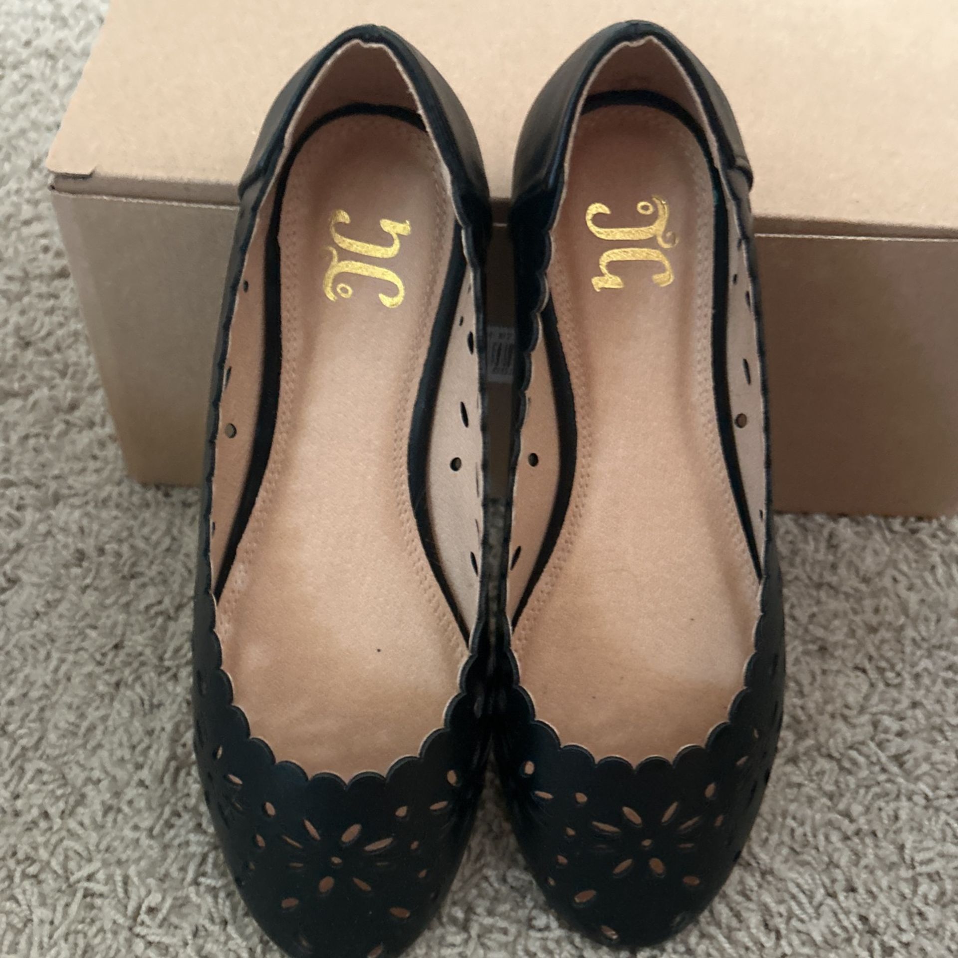 New In Box Journe Delaney Flats