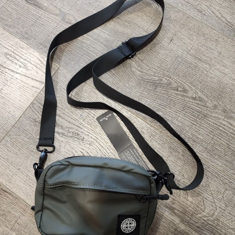 バッグ stone island SLING BAG K2S159200015S0251V0059_C.jpg