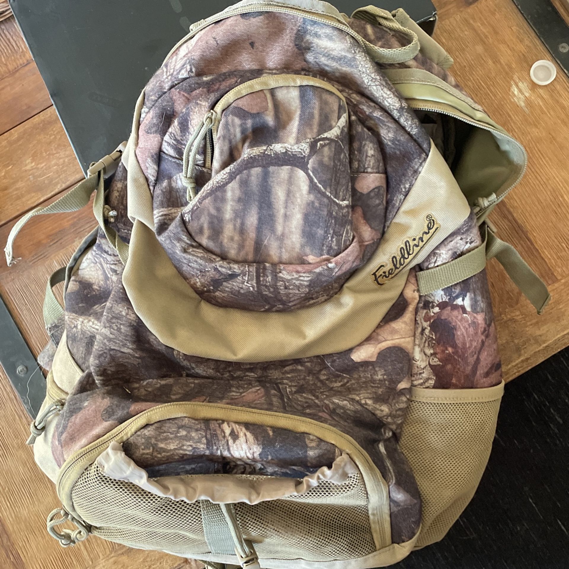Field Line Hunting Backpack