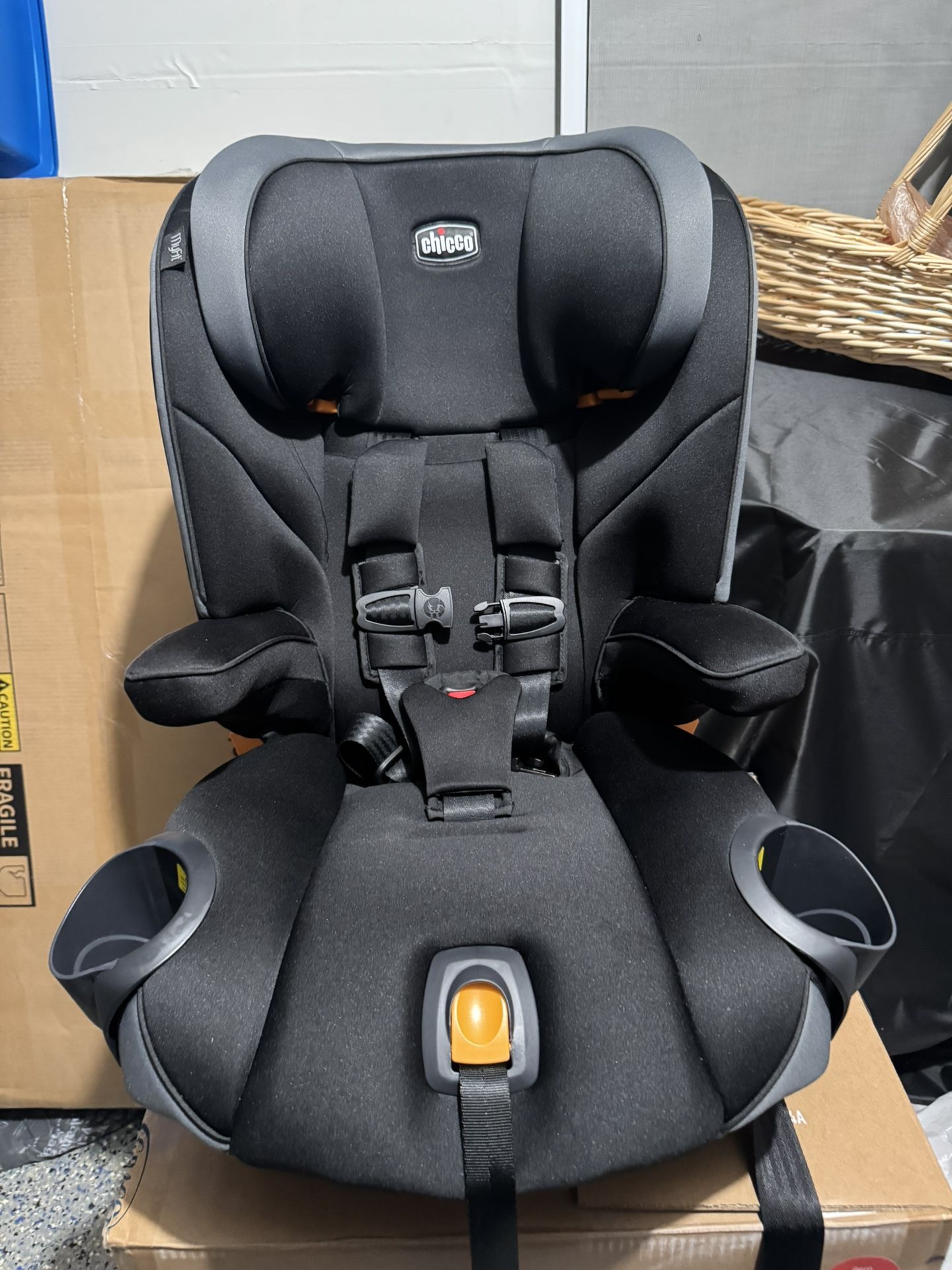 Chicco Car Sear Myfit