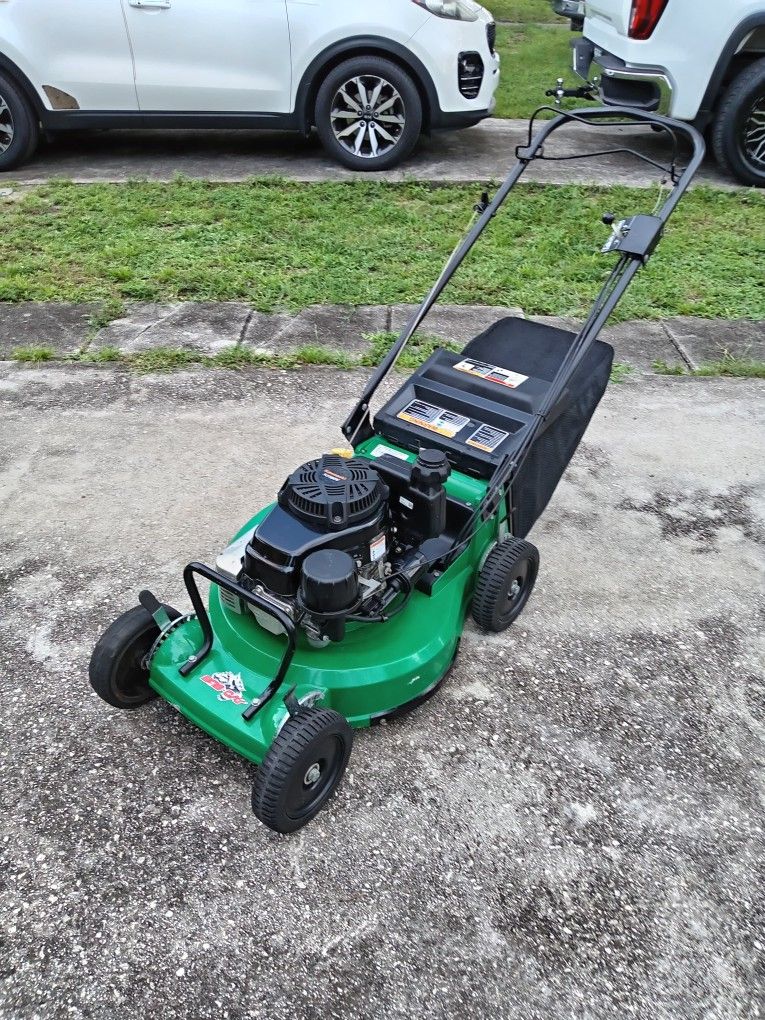 Bobcat Commercial Self Propel Lawn Mower $980 Firm No Less