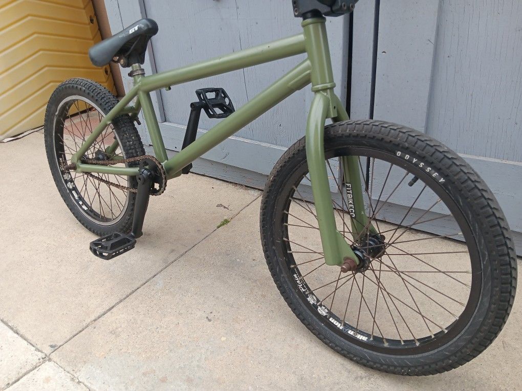 BMX. FIT Co. 20"tires