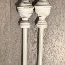 Two Matching Curtain Rods Extending  4’