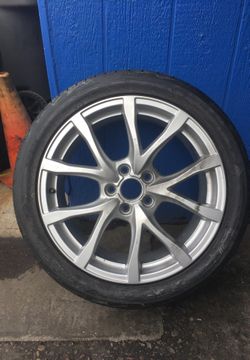 245/40/18 AUDI A6 wheel. (Only 1) with tire