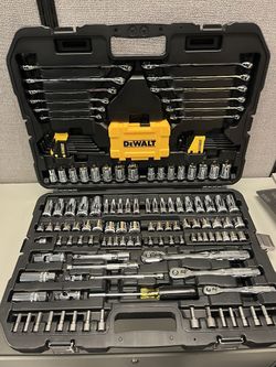 Dewalt 168 pc Metric/Sae Mechanic's Tool Set