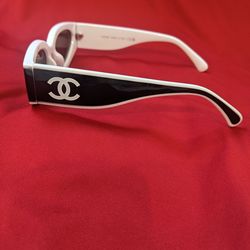 CC sunglasses chanel