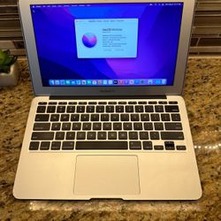 Macbook Air 11" 128SSD i5 Processor